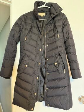 Women's Black Long Quilted Puffer Coat xs no hood